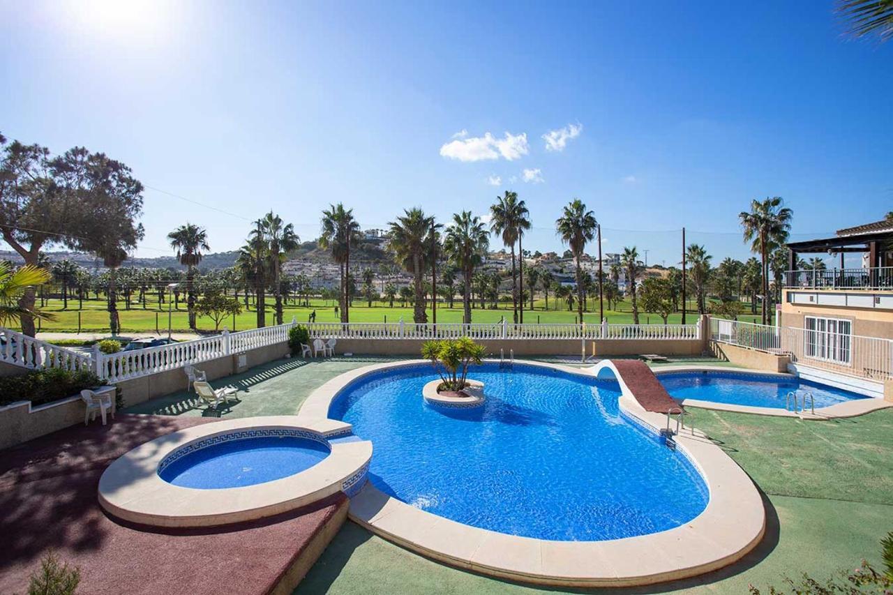 Ch Zeus La Marquesa Golf Apartment Рохалес Екстериор снимка